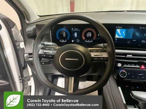 Used 2025 Hyundai Tucson SEL image 14