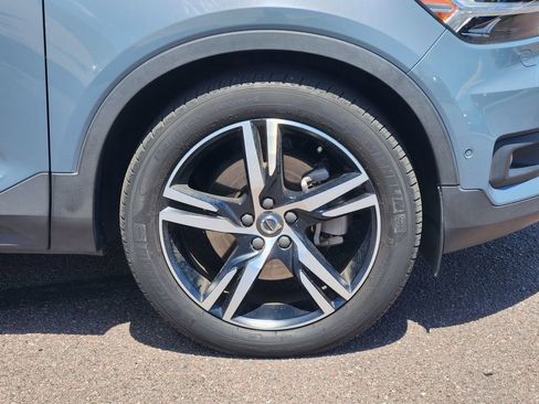Used 2022 Volvo XC40 T5 R-Design AWD/4WD image 30