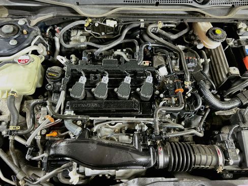 Used 2021 Honda Civic EX image 29