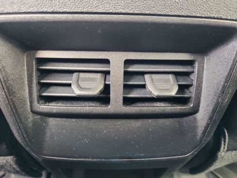 Used 2023 Chevrolet Colorado Trail Boss AWD/4WD image 21