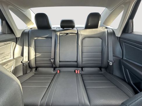 Used 2021 Volkswagen Jetta SEL image 12