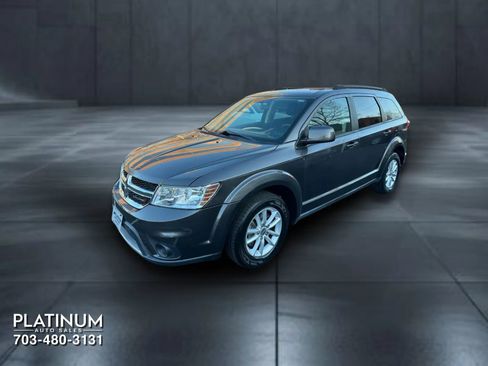 Used 2017 Dodge Journey SXT w/ Comfort/Convenience Group image 5