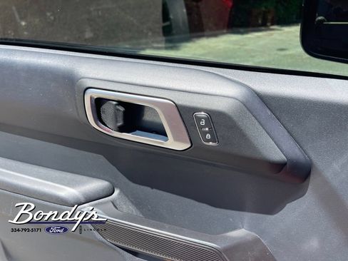 Used 2024 Ford Bronco Badlands AWD/4WD image 8