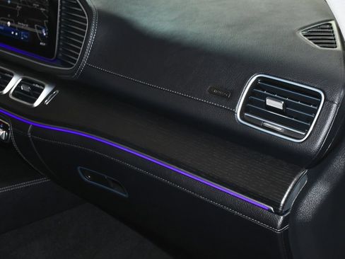 Used 2024 Mercedes-Benz GLE 450 4MATIC image 61