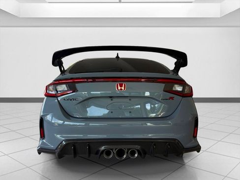 Used 2024 Honda Civic Type R image 4