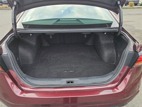 Certified 2023 Nissan Altima 2.5 SV image 11