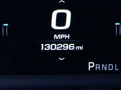 Used 2017 GMC Sierra 2500 Denali w/ Duramax Plus Package AWD/4WD image 25