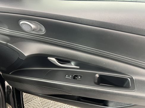 Used 2022 Hyundai Elantra SEL w/ Convenience Package image 22