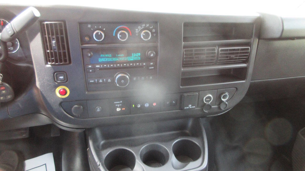 Used 2019 Chevrolet Express 2500 w/ Driver Convenience Package RWD image 18