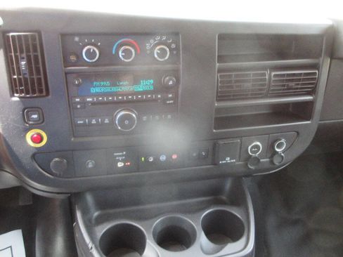 Used 2019 Chevrolet Express 2500 w/ Driver Convenience Package RWD image 18
