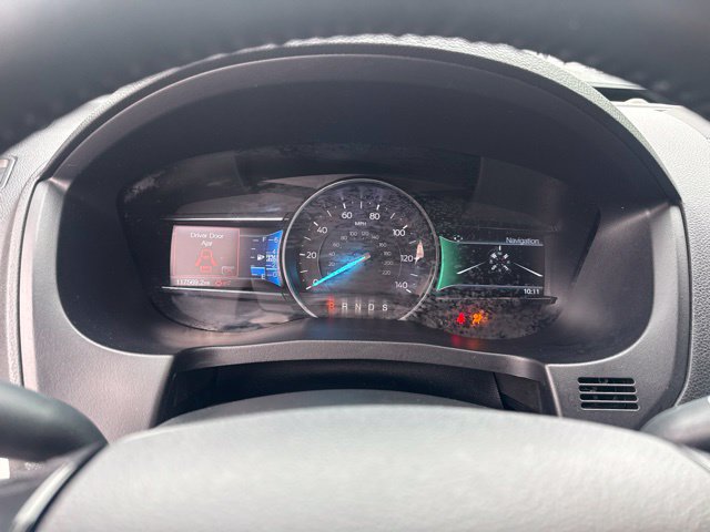 Used 2019 Ford Explorer XLT w/ Equipment Group 202A FWD image 13