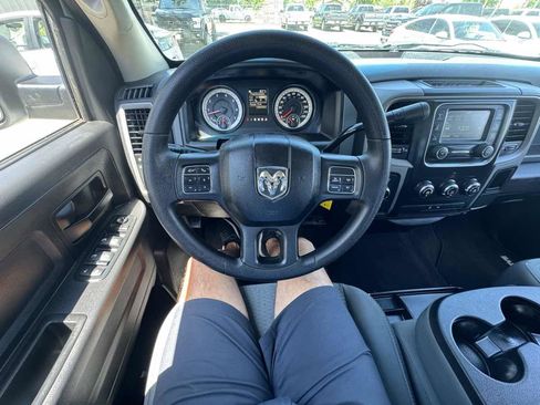Used 2015 RAM 1500 Express AWD/4WD image 32