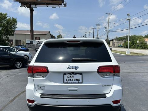 Used 2021 Jeep Grand Cherokee Laredo X AWD/4WD image 13