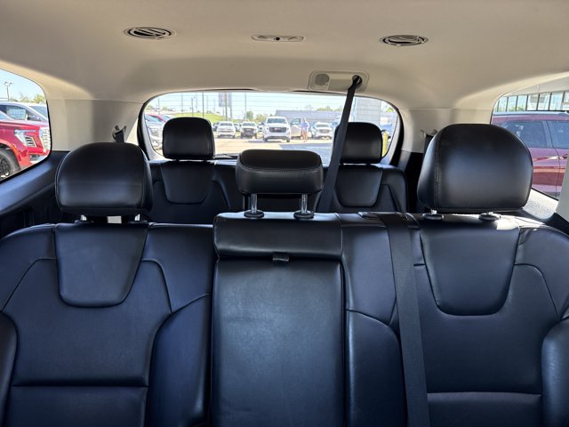 Used 2020 Kia Telluride S w/ S 8 Passenger Seating Package FWD image 18