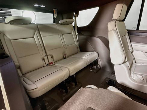 New 2026 GMC Yukon Denali w/ Advanced Technology Package AWD/4WD image 23