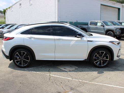 Used 2023 INFINITI QX55 Sensory w/ Lighting Package AWD/4WD image 8