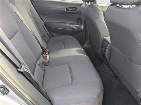 Used 2026 Toyota Corolla Cross LE FWD image 19