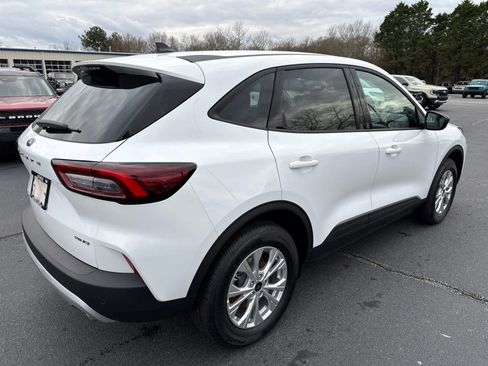 New 2026 Ford Escape Active w/ Active Premium Tech Pack image 2