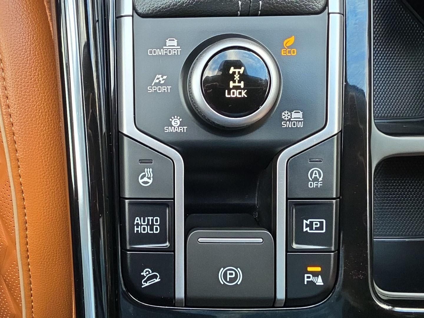 Certified 2023 Kia Sorento SX Prestige AWD/4WD image 32