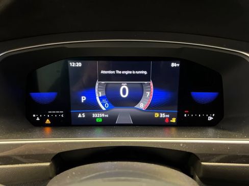 Certified 2023 Volkswagen Tiguan SE R-Line FWD image 22