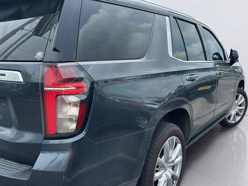 Used 2021 Chevrolet Tahoe High Country w/ Premium Package AWD/4WD image 3