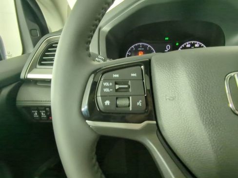 New 2026 Honda Odyssey EX-L image 36