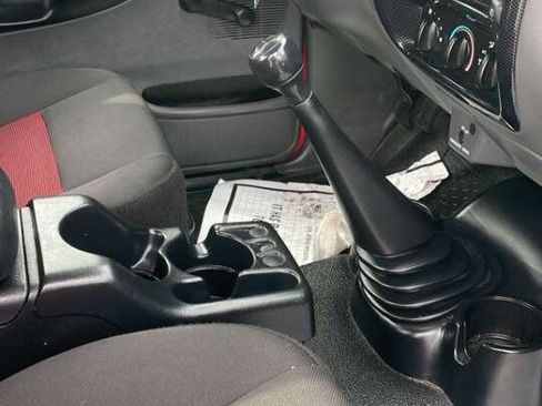 Used 2006 Ford Ranger STX image 12