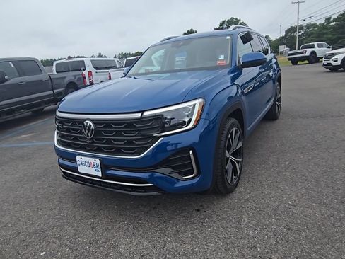 Used 2025 Volkswagen Atlas SEL Premium R-Line AWD/4WD image 15