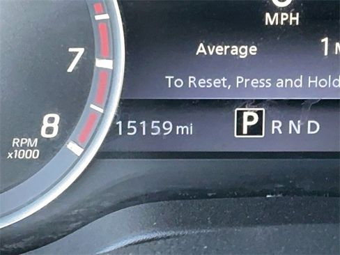 Used 2023 Nissan Titan SV image 24