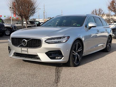 Used 2019 Volvo V90 T6 R-Design w/ Advanced Package image 9