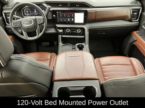 Used 2025 GMC Sierra 3500 Denali Ultimate image 13