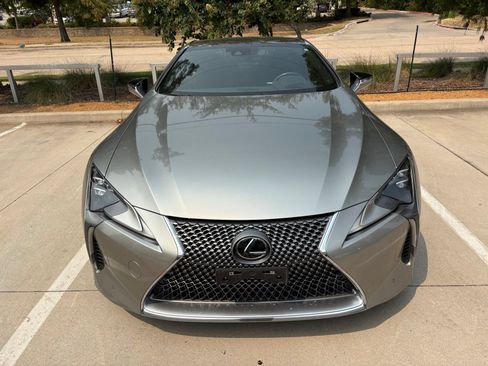 Used 2021 Lexus LC 500 Coupe w/ Performance Package RWD image 2