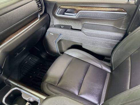 Certified 2025 GMC Sierra 1500 Elevation w/ Elevation Premium Package AWD/4WD image 23