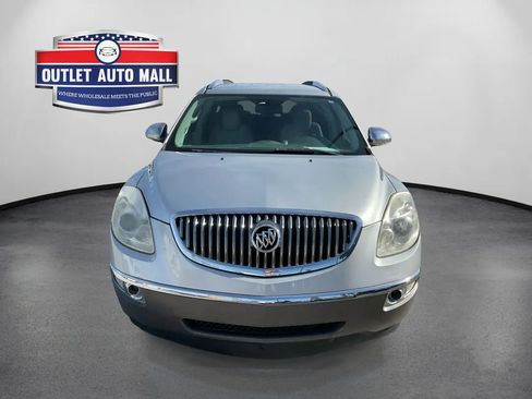 Used 2011 Buick Enclave CXL FWD image 8