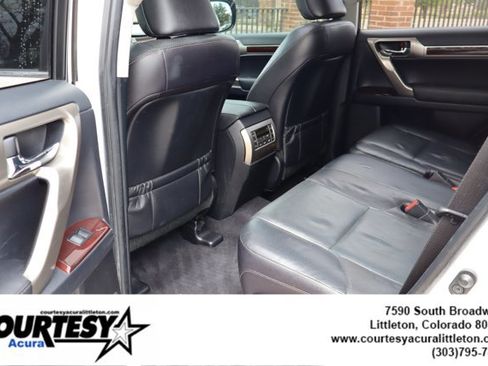 Used 2016 Lexus GX 460 w/ Premium Package AWD/4WD image 26