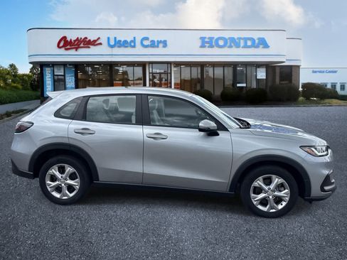 Used 2024 Honda HR-V LX image 6