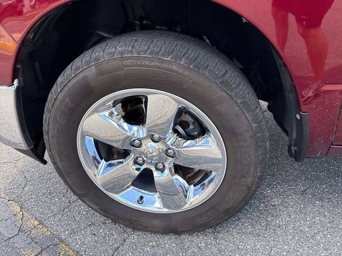 Used 2018 RAM 1500 Big Horn AWD/4WD image 11