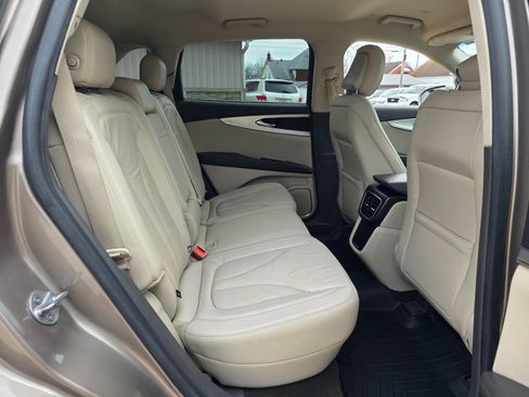 Used 2020 Lincoln Nautilus FWD w/ Equipment Group 101A image 22