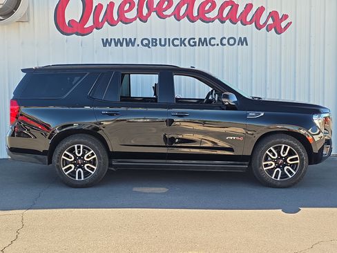 Used 2024 GMC Yukon AT4 w/ AT4 Premium Plus Package image 12