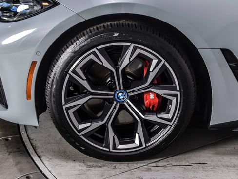 Used 2023 BMW i4 eDrive40 w/ M Sport Package RWD image 10