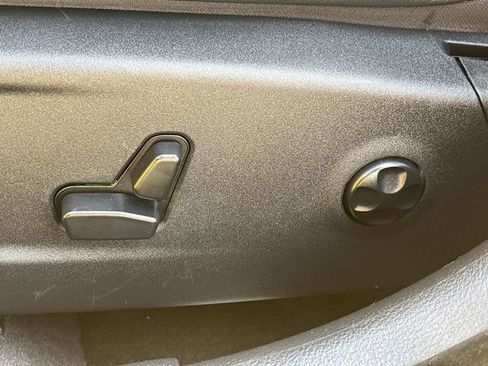 Used 2018 Dodge Charger SRT Hellcat image 19