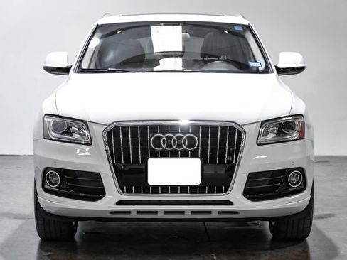 Used 2017 Audi Q5 2.0T Premium Plus w/ Technology Package AWD/4WD image 7
