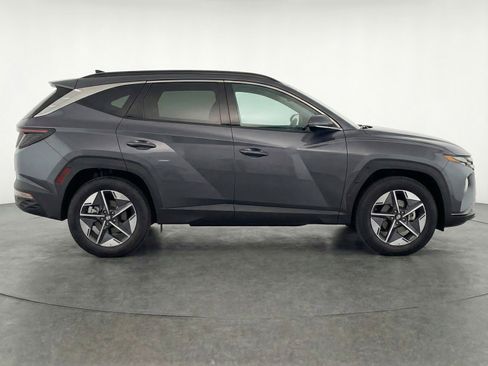 Used 2025 Hyundai Tucson SEL image 11