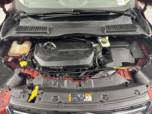 Used 2014 Ford Escape Titanium w/ Equipment Group 401A FWD image 27