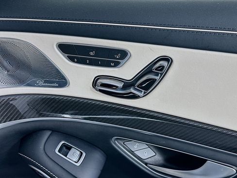 Used 2019 Mercedes-Benz S 63 AMG S 4MATIC Sedan w/ Warmth & Comfort Package image 24