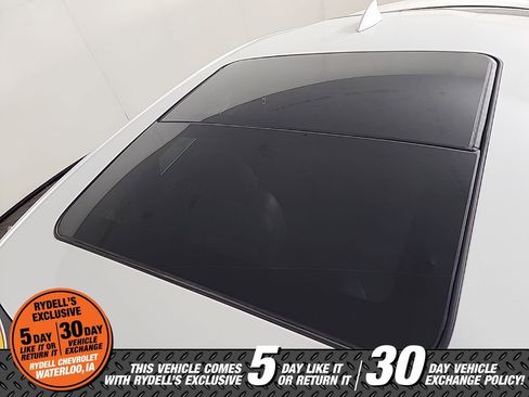 Certified 2022 Chevrolet Malibu Premier image 13