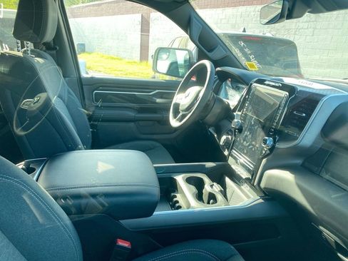 Used 2026 RAM 1500 Big Horn AWD/4WD image 4
