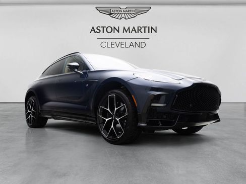 Used 2026 Aston Martin DBX S AWD/4WD image 20