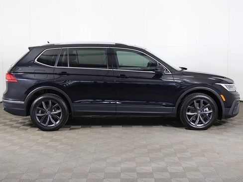 Used 2022 Volkswagen Tiguan SE FWD image 18
