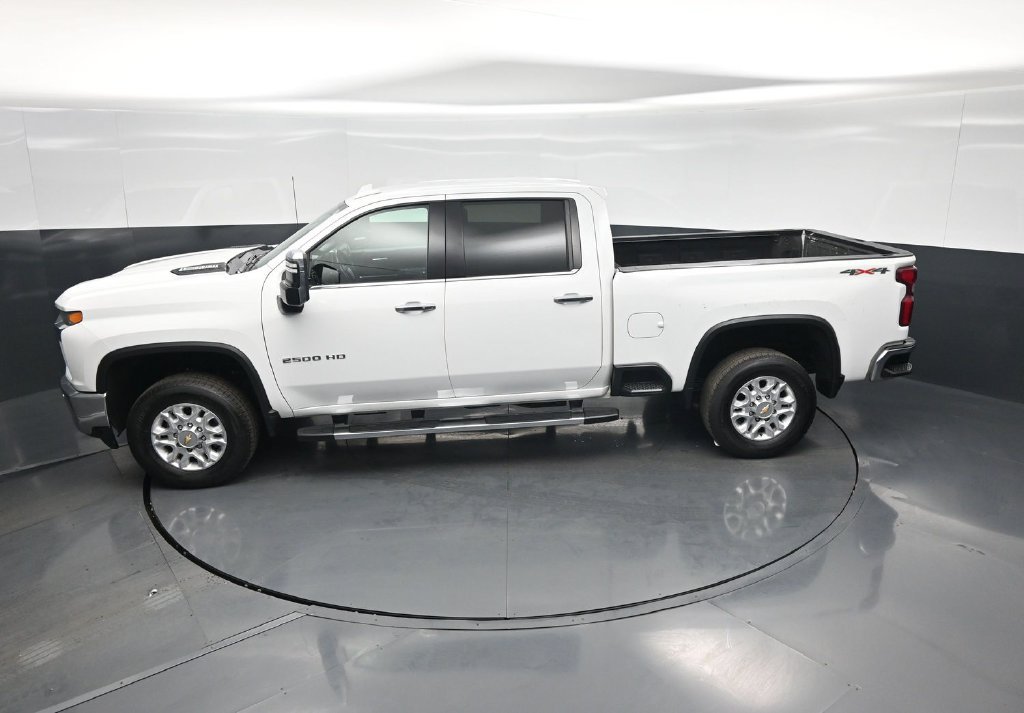 Used 2022 Chevrolet Silverado 2500 LTZ w/ Safety Package AWD/4WD image 43